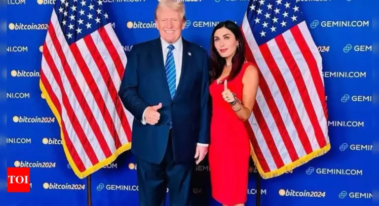 laura loomer